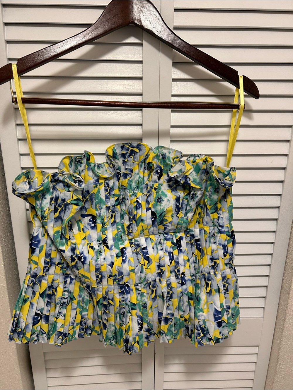 White House Black Market Yellow, Blue & Green Floral Ruffle  strapless Size 10